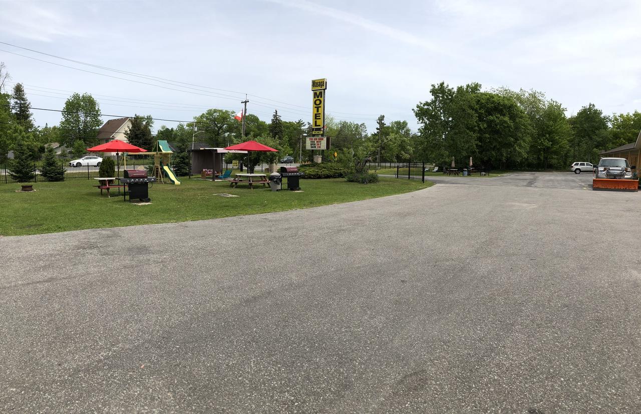 Wasaga Motel Inn Wasaga Beach Ngoại thất bức ảnh